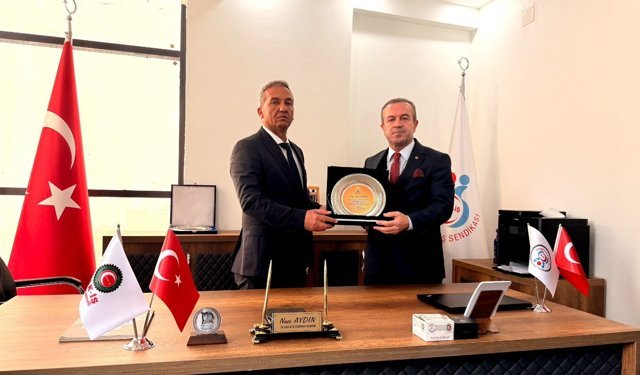 Başkan Kaya'dan Öz Sağlık-İş Sendikası’na ziyaret