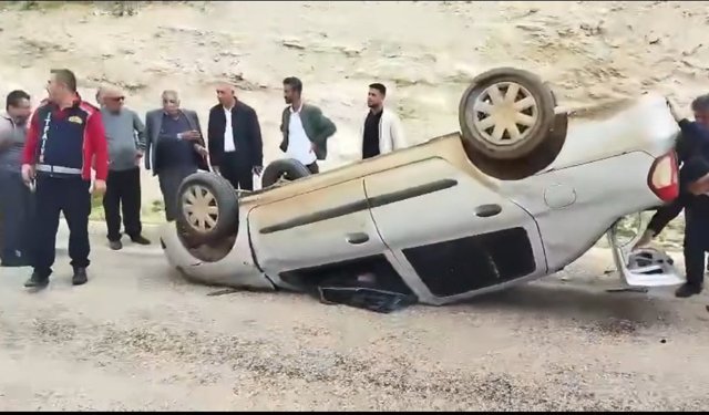 Ters dönen otomobilin sürücüsü ağır yaralandı