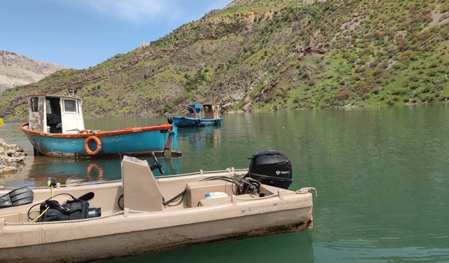Fırat Nehri’ne düşen kampçı aranıyor