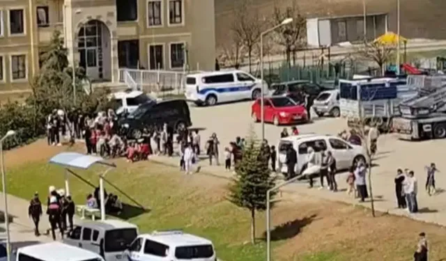 Siirt'te sitede aidat kavgası; 4 yaralı