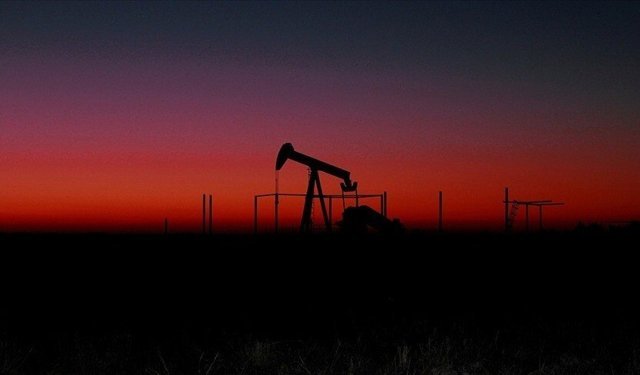 ABD’de ham petrol stokları 1,9 milyon varil arttı