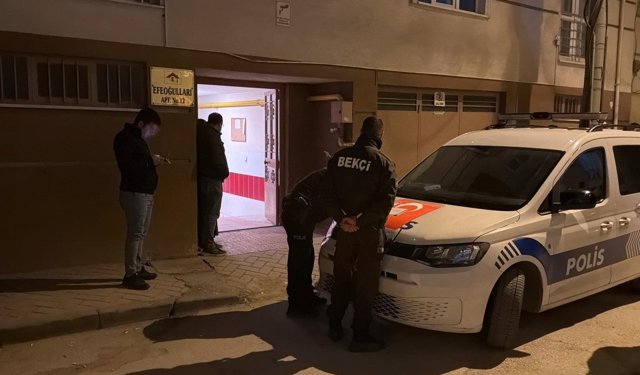 Yalnız yaşadığı evde ölü bulundu