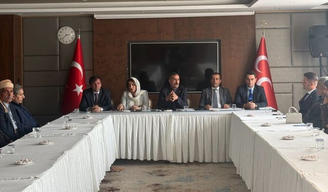 MHP Hakkari Teşkilatı Yüksekova’da bir araya geldi