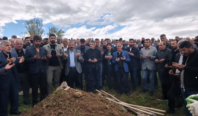 Adil Dara Beşbulak Köyünde dualarla defnedildi