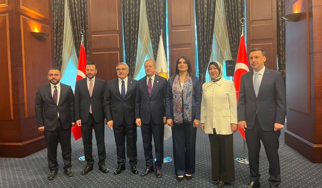 AK Parti ve CHP, 3 bayram sonra bayramlaştı