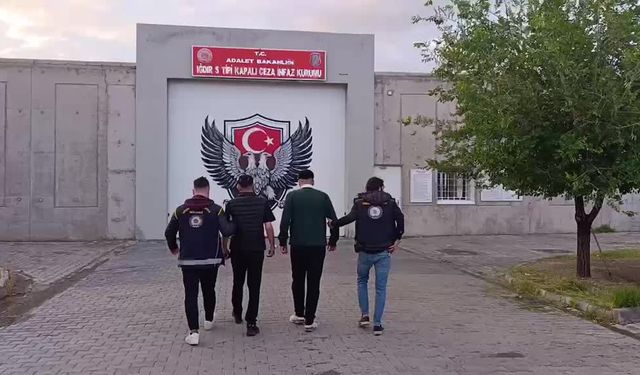 Iğdır'da insan kaçakçılığı yapan 2 şüpheli tutuklandı