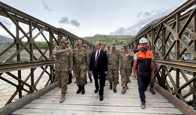 Vali Taşyapan ve Topaloğlu’ndan alternatif yol ve köprü incelemesi