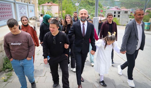Başkan Demir gününü özel bireylere ayırdı