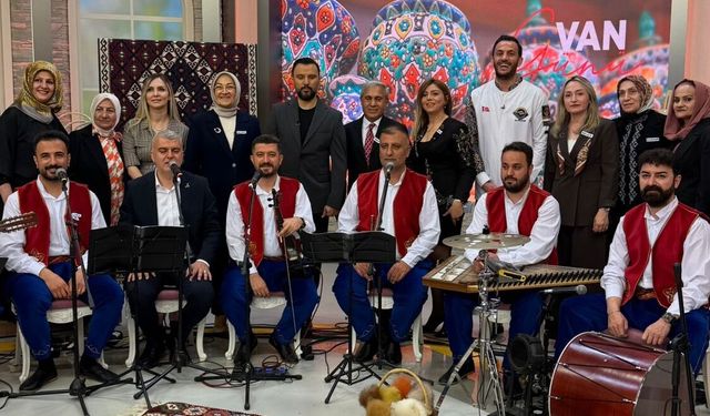 Van'ın kültürü düzenlenen programla tanıtıldı