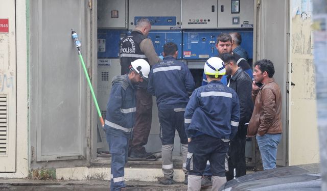Elektrik akımına kapılan işçi yaralandı