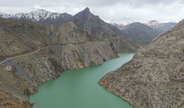 Hakkari'deki Dilimli Barajı yüzde yüz doldu