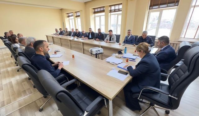 Yüksekova Belediyesi’nde koordinasyonu toplantısı