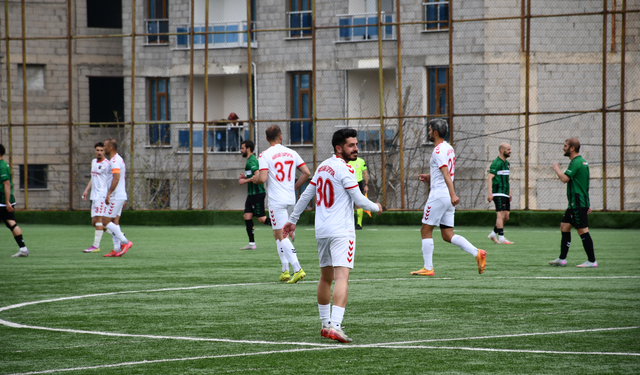 Hakkari Zap Spor’dan Play-Off öncesi gövde gösterisi
