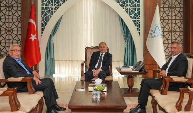 Bayhan ve Kazak'tan Vali Taşyapan’a ziyaret