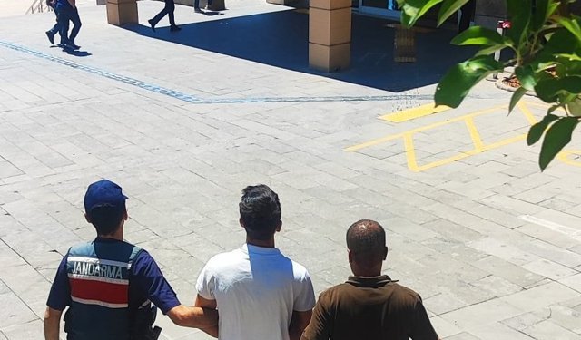 Şakalaşırken 92 hektar orman yakana 5 yıl 6 ay hapis