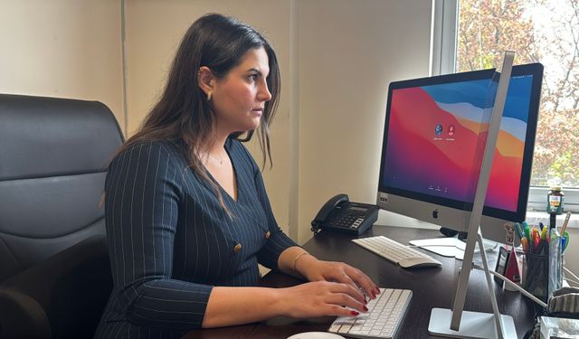 Sanal medya gençlerin kimliğini şekillendiriyor