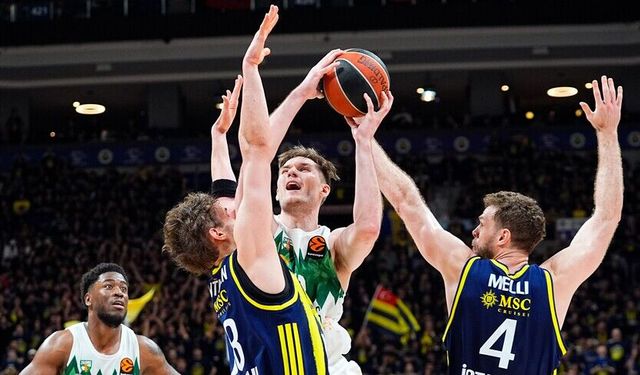 Fenerbahçe Beko, Avrupa Ligi'nde Dörtlü Final'e kaldı