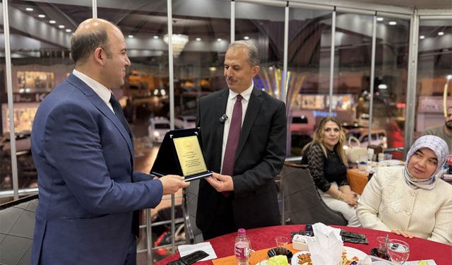 İl Müdürü Ünalan'dan duygulandıran veda