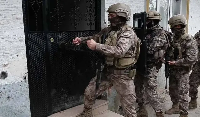 Van’da büyük operasyon:  98'kişi tutuklandı!