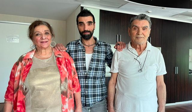 80 yaşındaki babasına böbreğini verdi