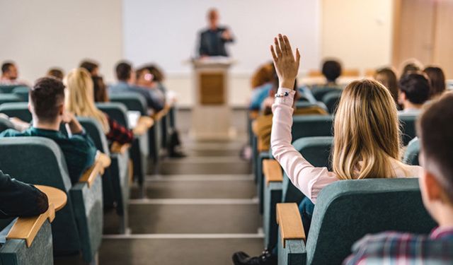 Hakkari eğitim süresinde Türkiye ikincisi oldu