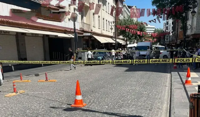 Diyarbakır’da Yapı Kredi Bankası’na silahlı saldırı düzenlendi