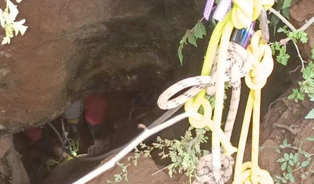 Mağarada bulunan cesedi, yoğun metan gazından dolayı çıkarılamadı