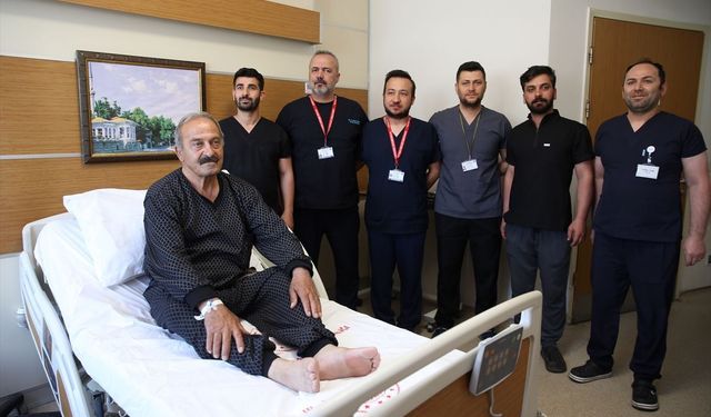 Bitlis'te 5,5 saat süren ameliyatla sağlığına kavuştu