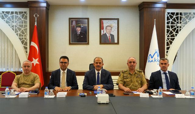 Vali Taşyapan spor güvenliği toplantısına katıldı