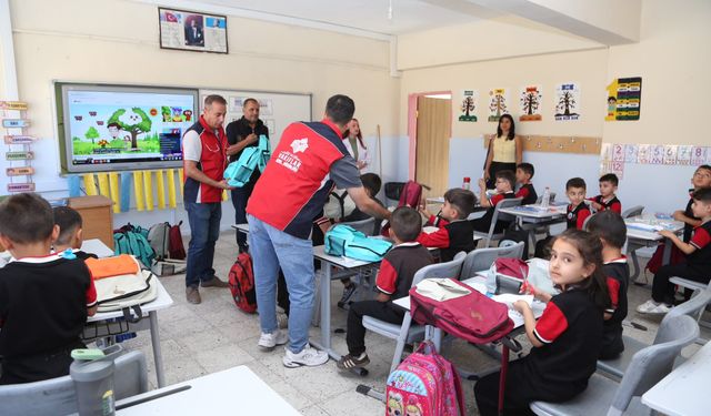 Hakkari'deki öğrencilere anlamlı destek
