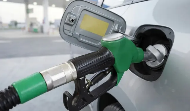 Motorin zamlandı, Hakkari’de fiyat 100 TL’ye dayandı