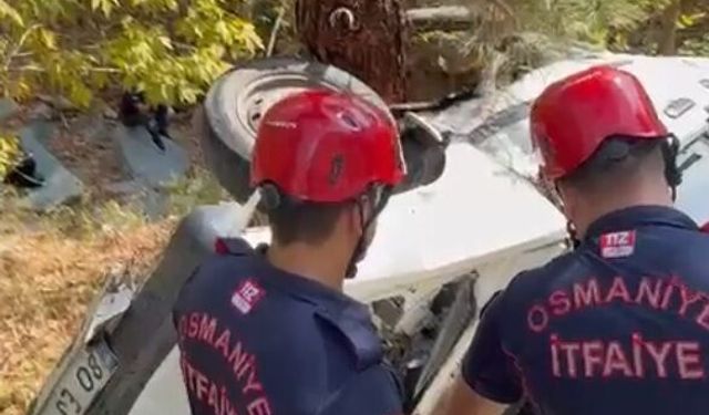 Uçuruma yuvarlanan otomobilin sürücüsü öldü