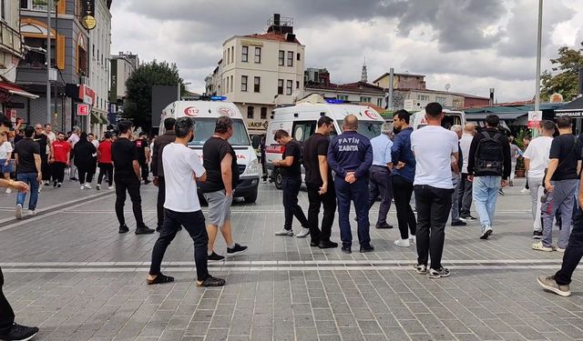 Döviz bürosunda silahlı kavga: 2 ölü, 2 yaralı