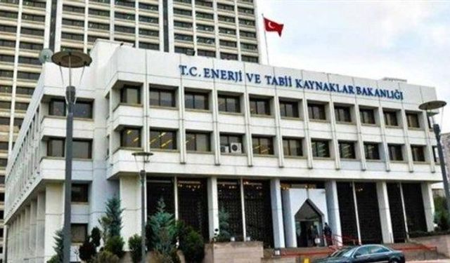 500 üniversiteliye aylık 13 bin 750 TL enerji bursu