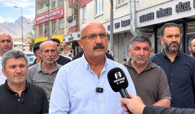 Hakkari’de Altay Caddesi esnafı kepenk kapattı