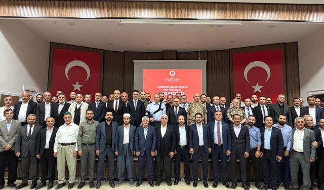 Hakkari İl Müftüsü Okuş için veda programı düzenlendi