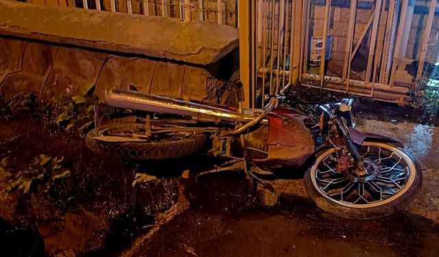 Kars'ta iki motosiklet çarpıştı: 1 ağır yaralı