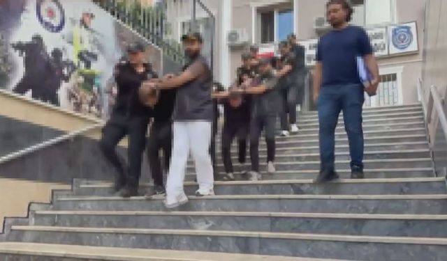 Kağıthane'de servis araçlarını yakan 9 kişi tutuklandı