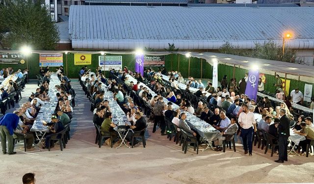 Hakkari’de KESK’li kamu emekçileri yemekte buluştu
