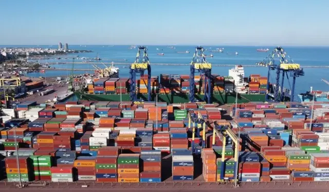 Limanlarda 8 ayda 369,8 milyon ton yük elleçlendi