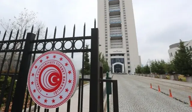 Türkiye hizmet ticareti fazlasında dünyada 6'ncı