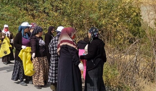 Hakkari’de okullar bölgesinde kapsamlı temizlik çalışması
