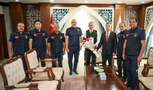 İtfaiye Haftası kapsamında Vali Taşyapan’a ziyaret