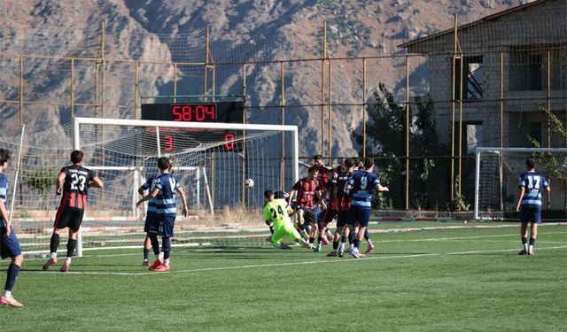 Hakkari Zapspor, Adana Demirspor'u gole boğdu
