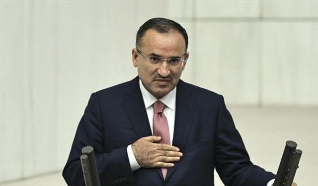 TBMM Başkanvekili Bekir Bozdağ istifa etti