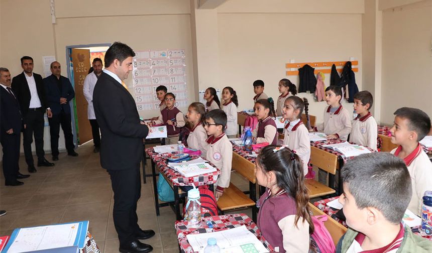 Milli Eğitim Müdürü Yılmaz'dan okul ziyareti