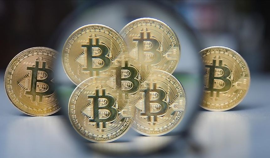 Bitcoin'in fiyatı 122 bin doları aştı