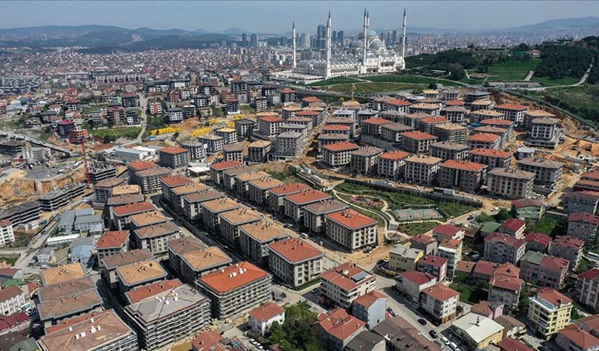 Riskli yapılar 4 aşamada yenileniyor