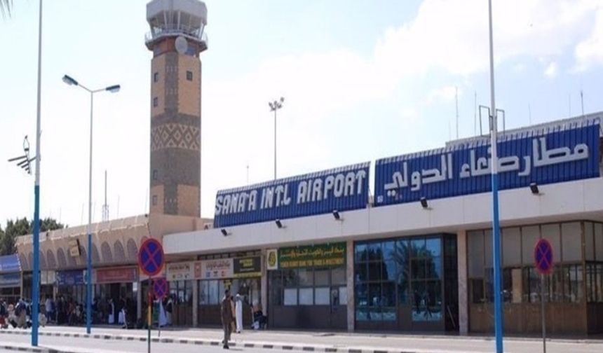 İsrail, Sana Havalimanı'na saldırdı