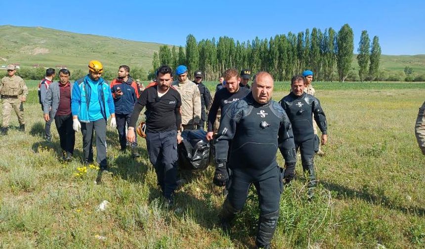 Balık tutmak için Aras Nehri'ne giren kişi boğuldu